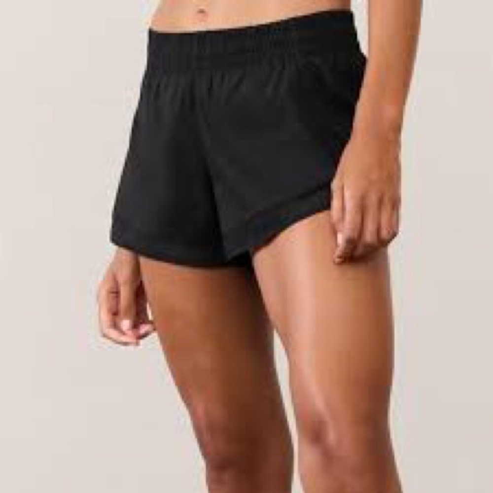 Athleta Hustle 4.5” Running Shorts Women Medium Black Lined Athletic